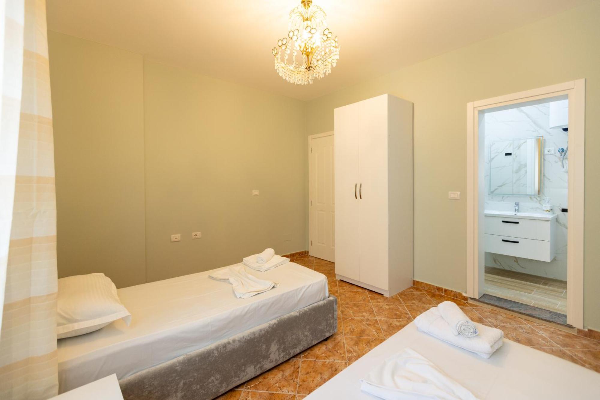 Lungomare apartment Vlorë Esterno foto