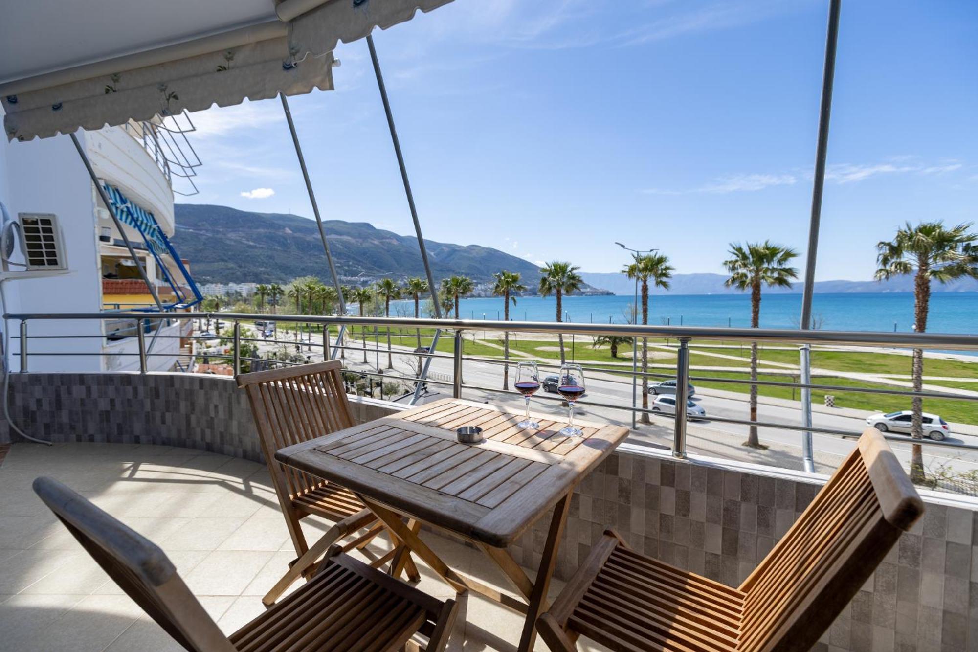 Lungomare apartment Vlorë Esterno foto
